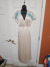 Jolie Two Vintage 2 Piece Nightgown Set