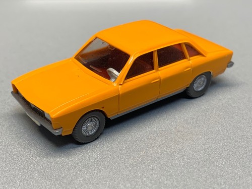 Volkswagen VW K 70 sedan Limousine Oldtimer classic car orange Wiking H0 1:87 - Bild 3 von 12