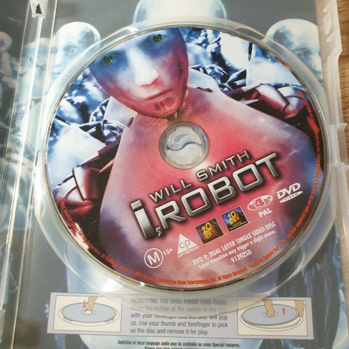 I, Robot DVD Will Smith R4 FREE POST - Picture 4 of 5