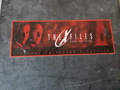 THE X FILES FIGHT THE FUTURE SPECIAL COLLECTORS EDITION COMPLETE BOX SET 1998