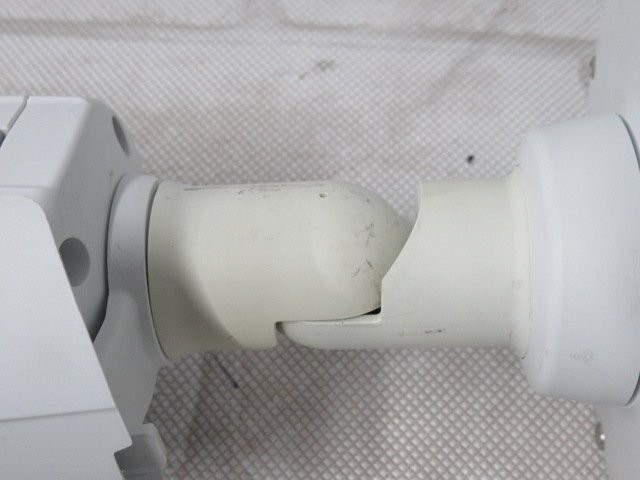 Picture 7 of 24