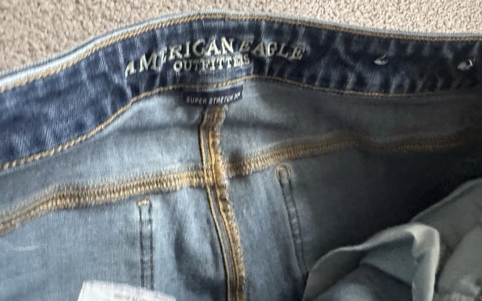 American Eagle Jeans Womens 10 Hi Rise Jegging Super Stretch X4 - Image 2 of 4