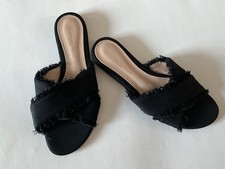 GIANVITO ROSSI Black Cotton Fringe Detail Cri...