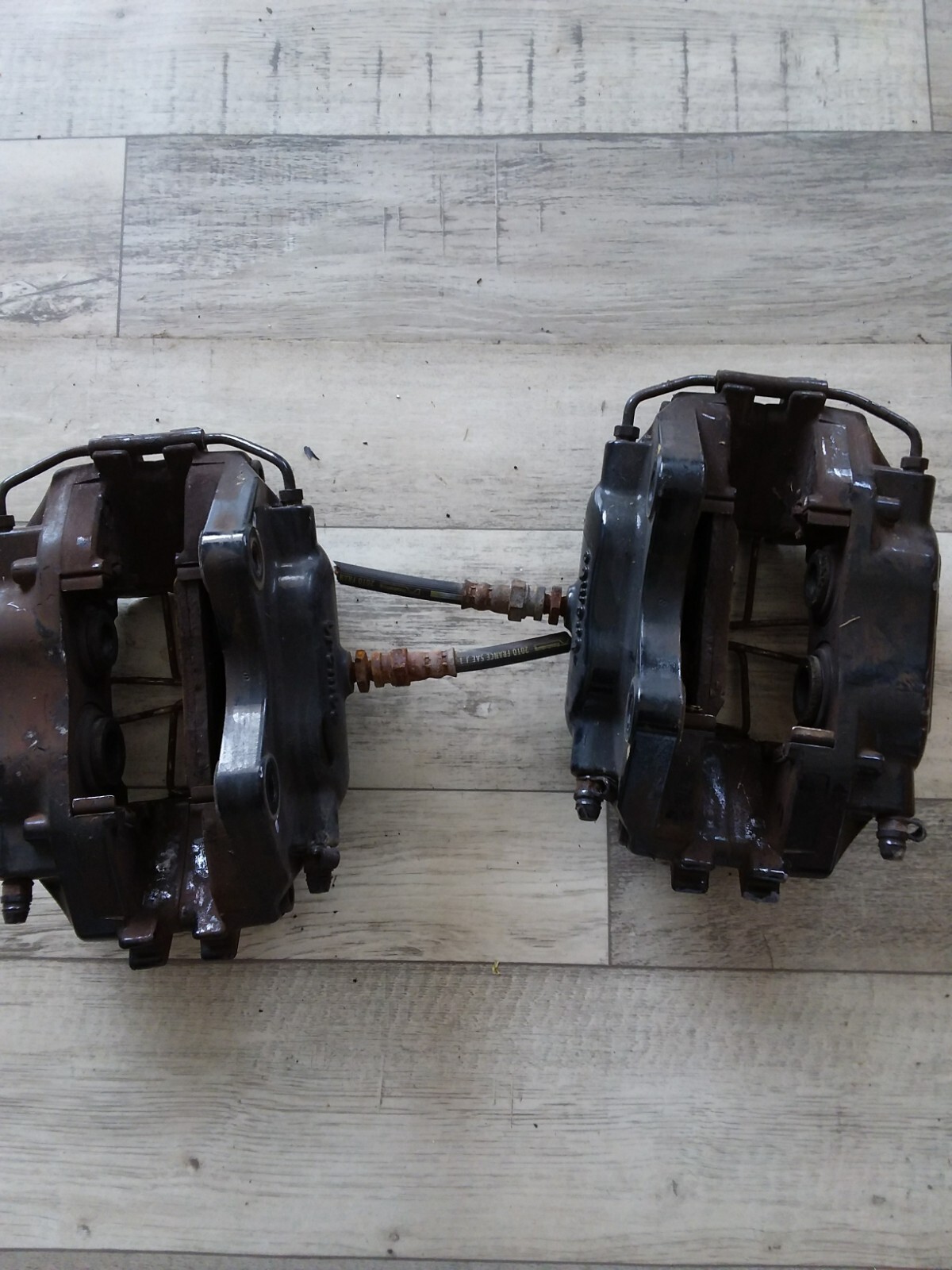 2003 Maserati Spyder 4200 M138 Rear Brake Calipers