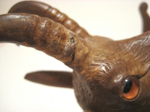 antique Black Forest Coat Rack Swiss Chamois Brienz old carved Wood Glass Eyes - Picture 4 of 10