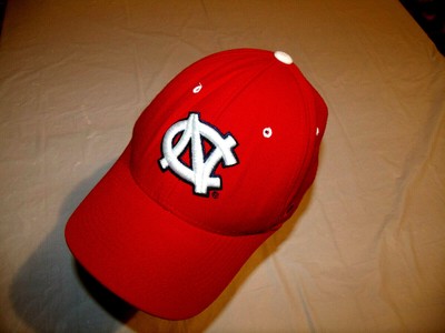 North Carolina Tar Heels NC Red Zephyr 
