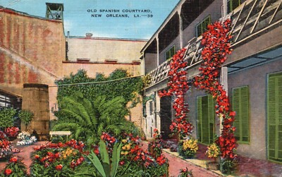 Postcard LA New Orleans Old Spanish Courtyard Posted 1944 Vintage PC K5760