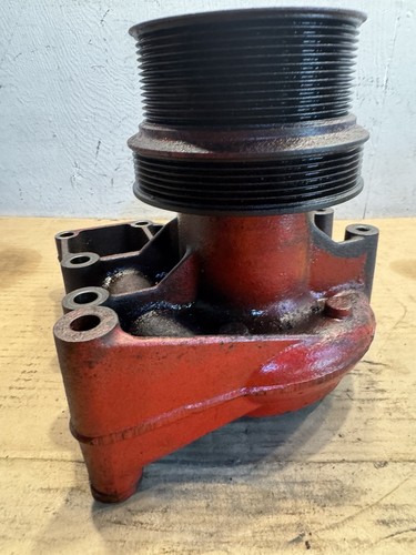 CUMMINS ISX DIESEL ENGINE WATER PUMP 3682311 OEM