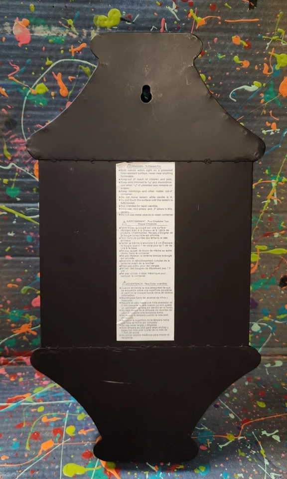 Aplique votivo de linterna Trinidad de 17" para montaje en pared candelabro de metal marrón oscuro Foto 2 de 4