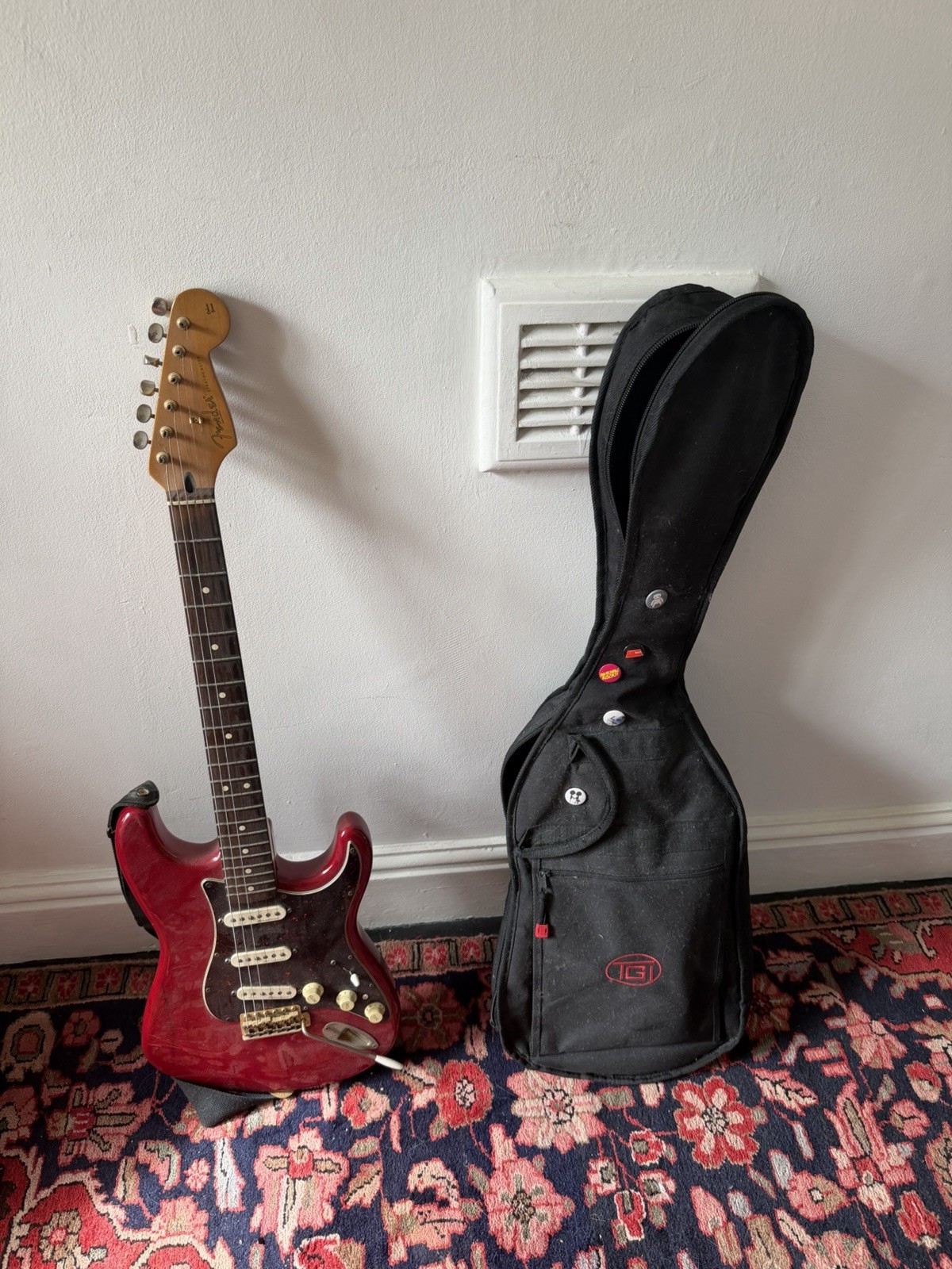 Fender Deluxe Series Stratocaster 1998 MIM Electric Guitar - Noiseless Pickups