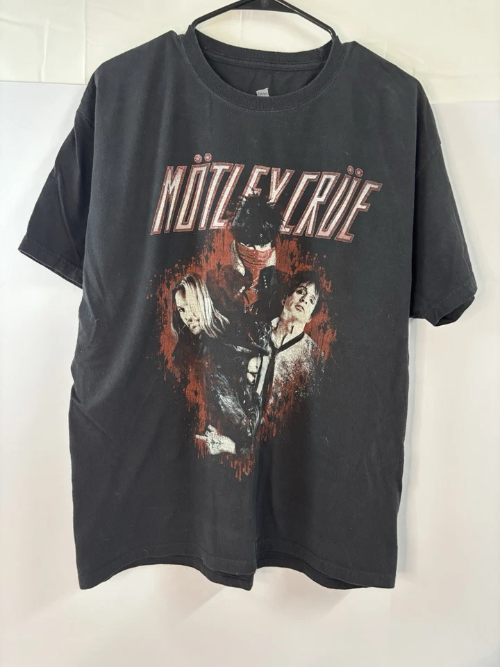 Motley Crue North American Tour 2013 Black Concert Graphic Tee T-shirt Large - Image 2 of 3