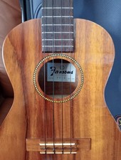 Ukulele famous FT-4 with tenor pickup