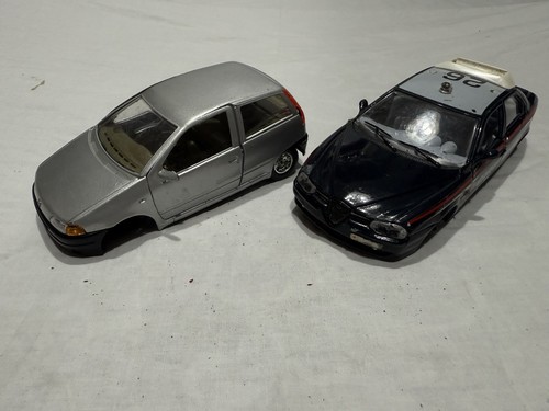 Alfa Romeo / Fiat Punto Burago 1:24 Da Recupero O Pezzi Ricambio No Mebetoys