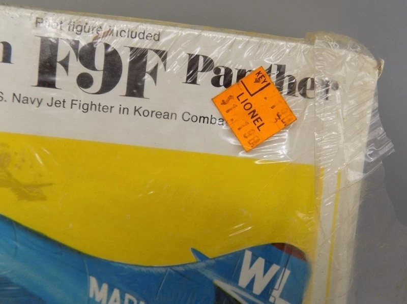 Grumman F9F Panther AMT Model 1/48 Scale Open Ted Williams Open Box Sealed Bag - Image 2 of 4