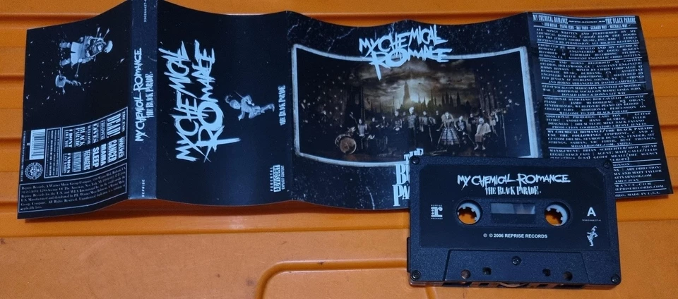 MY CHEMICAL ROMANCE Cassette Tapes Foto 2 de 4