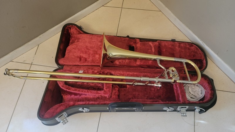 Used Yamaha Model YSL-872 Custom Eb Alto Trombone with D Trill Valve SN 828540
