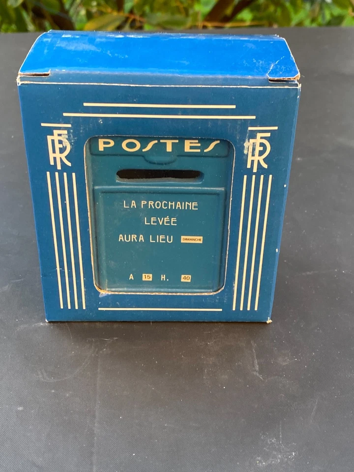 BOITE A LETTRE MINIATURE " modèle 1930 "CERAMIQUE + BOITE POUR POUPEE ANCIENNE - Photo 2/4