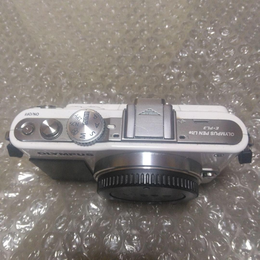 Used OLYMPUS PEN E-PL3 Digital Camera (White) with Lens and Strap