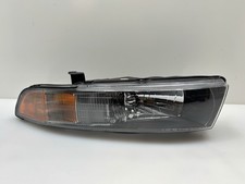 2002 - 2003 Mitsubishi Galant Passenger Right Side Headlight New