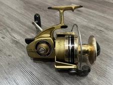 Daiwa GS-9 Spinning Reel Heavy Duty Steal Fishing Reel Working