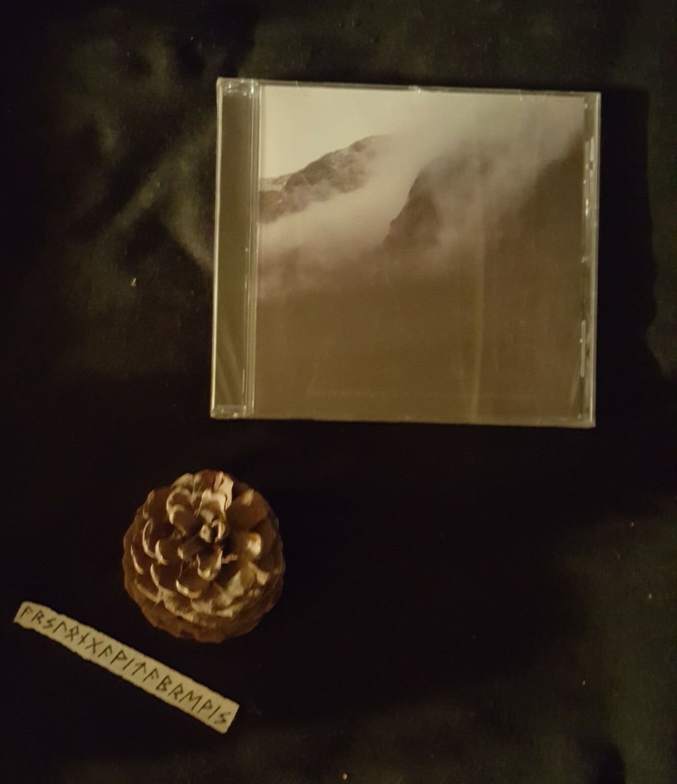 Foto 1 di 2