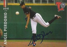Angel Perdomo 2016 Lansing Lugnuts Signed Card