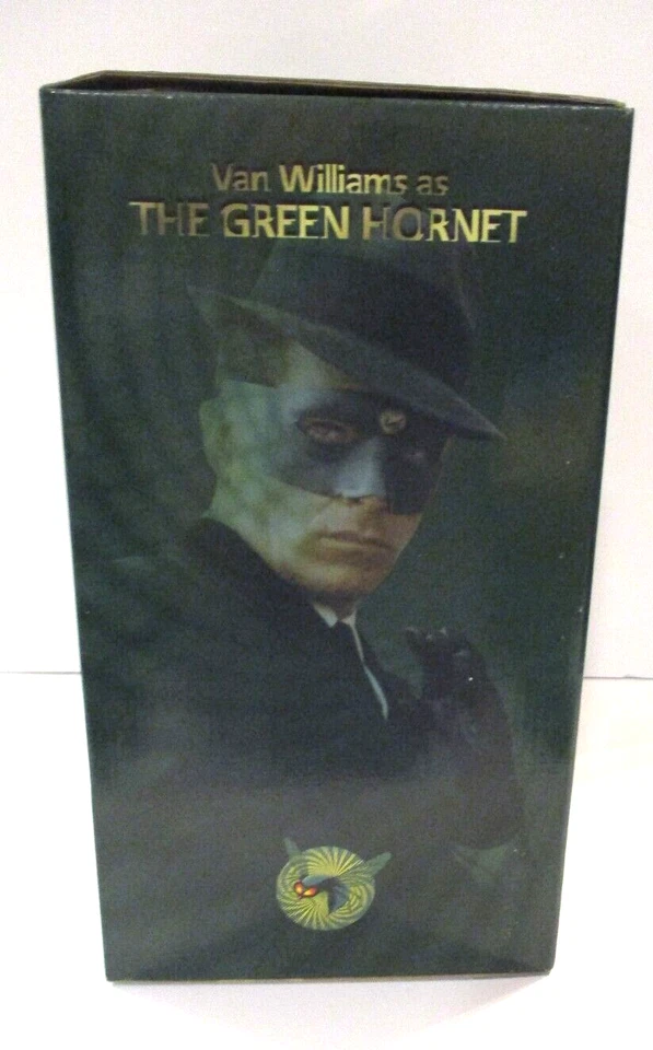 FIGURAS COLECIONÁVEIS VESPA VERDE E KATO SHOW LATERAL + LIVRO DE EPISÓDIOS + CÓPIA 8X10" - Imagem 3 de 4