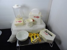 Betty Crocker 1980's kitchen set blender/toaster/toast/mixer/bowl/cup/spoons