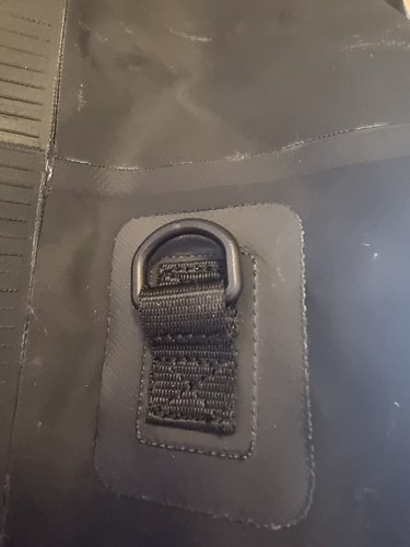 CORUM WATERPROOF BAG. NEVER USED BEFORE. - Picture 6 of 6