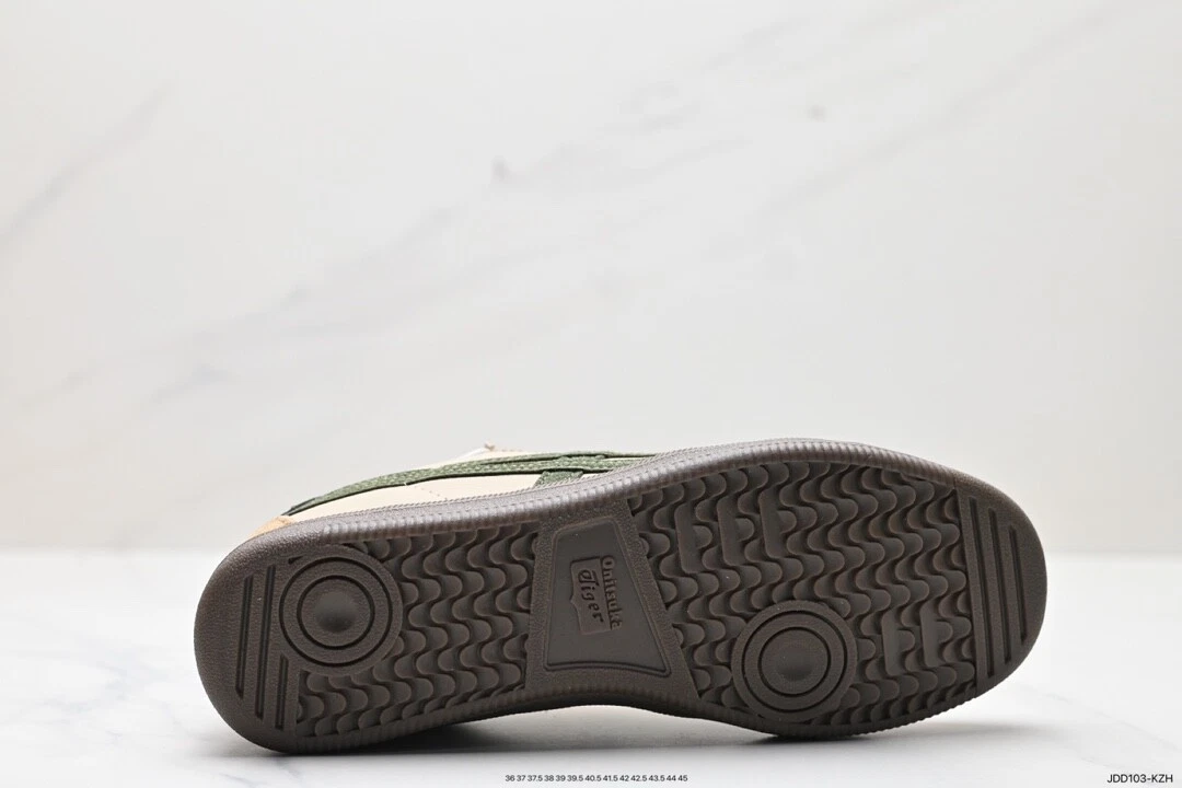 Onitsuka Tiger Ghost Tiger Tokuten Low Top Sneakers For Both Men And Women Onitsuka Tiger Ghost Tiger Tokuten Low Top Sneakers For Both Men And Women