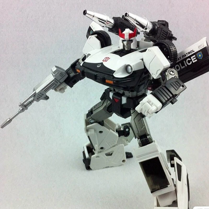 TAKARA TOMY Transformers Prowl Masterpiece MP17 6" Robot Action Figure Japan New - Image 2 of 4