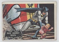 1966 Topps Batman Black Bat Batman Race Against Death #53 0s4