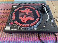 📀 Technics SL-1210 MK2 Turntable – Classic DJ Deck (Damaged Dust Cover)