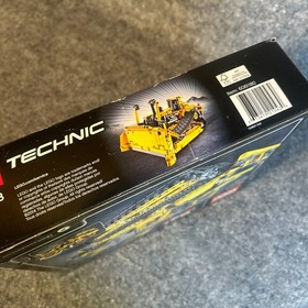 LEGO Technic 42028 Bulldozer 2-in-1 Retired 617pc Set 2014 Brand New