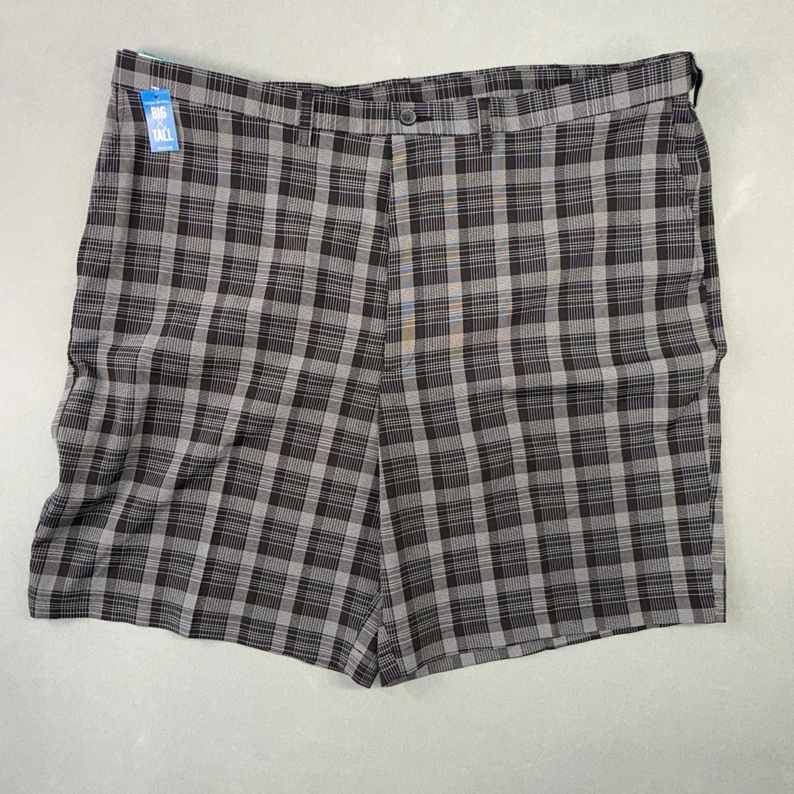 Men’s Haggar Cool 18 Pro Expandable Waist Preppy Shorts Gray Plaid Size 46