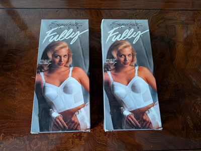 2 NOS Vintage Exquisite Fully 3/4 Lgth Longline 5552 Full Cup Bra In White  44 D