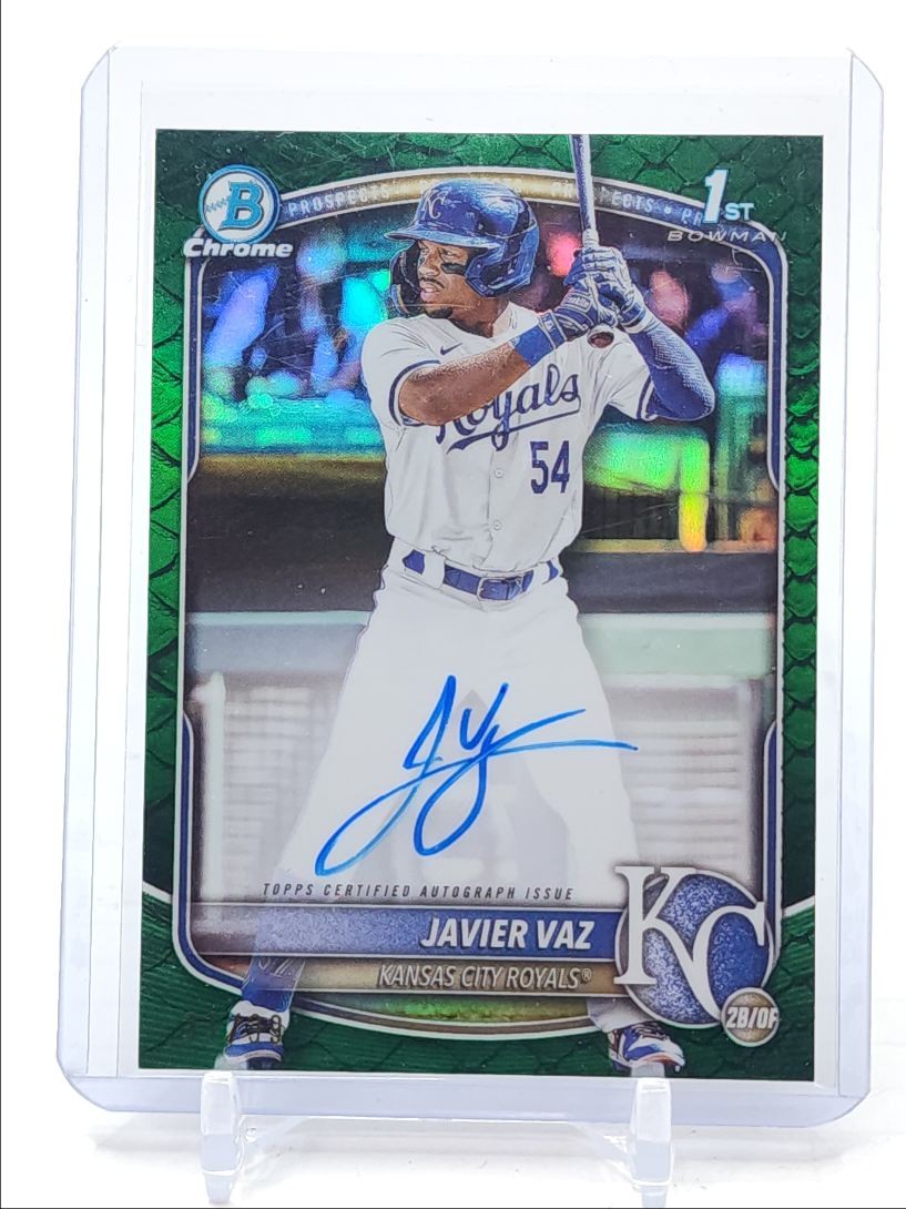 JAVIER VAZ 2025 BOWMAN CHROME 1ST GREEN REPTILIAN REFRACTOR AUTO /99 Q1001
