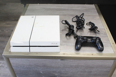 Sony PlayStation 4 (500 GB) Home Console - White CUH-1115A w/Black Controller
