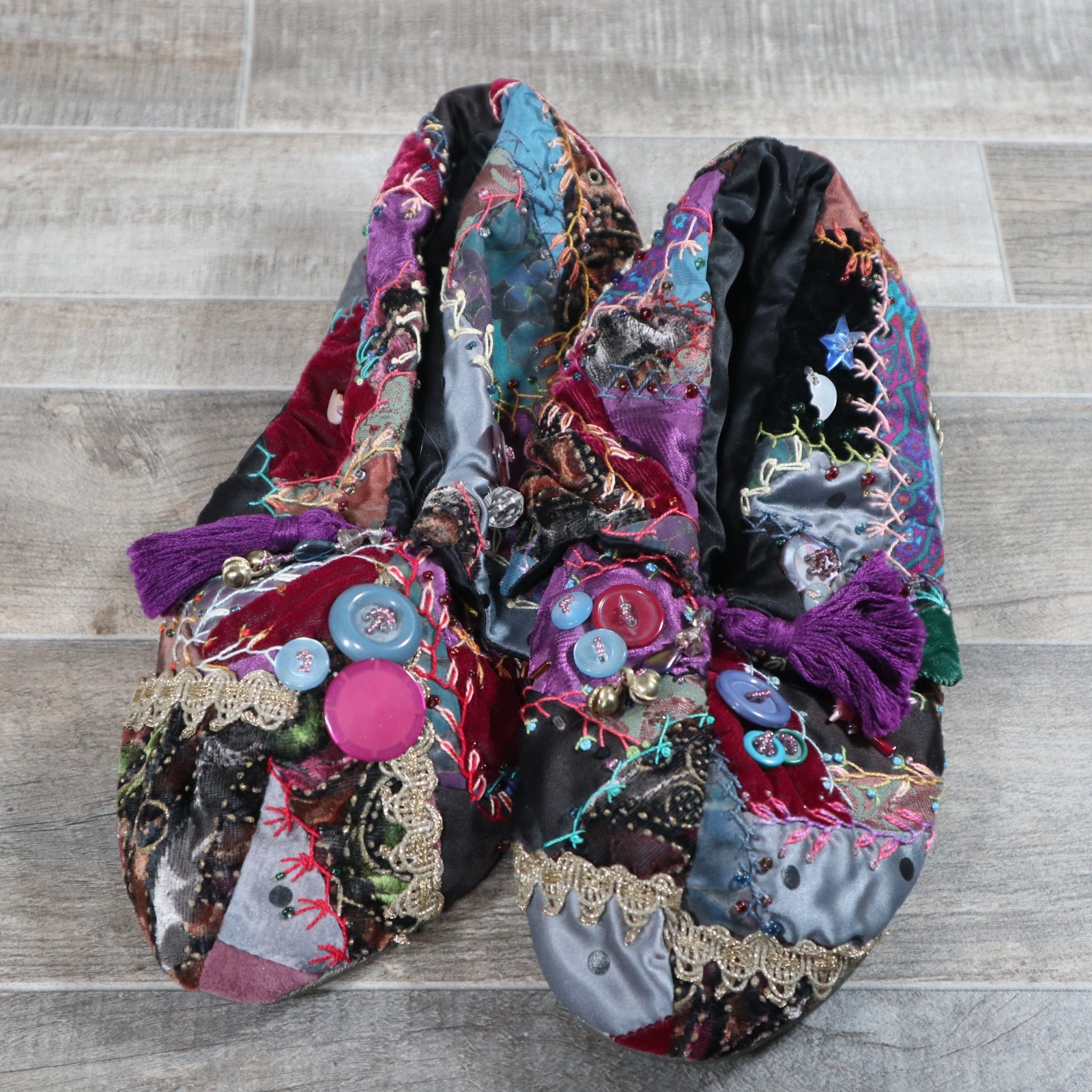 Hand Made Crazy Quilting Patchwork Style Slippers… - image 1