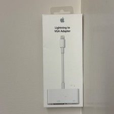 Apple Lightning to VGA Adapter Genuine OEM MD825ZM/A iPhone iPad - New in Box