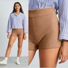 Everlane Shorts Womens Medium Wool Blend Cozy Stretch Camel Sweater Knit