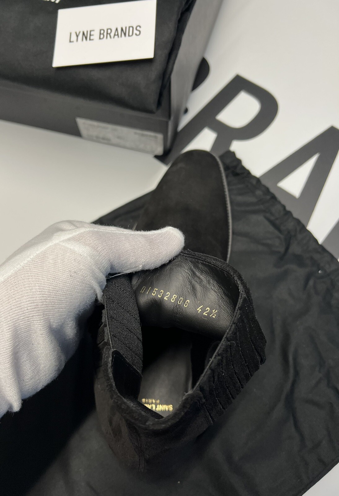 Stivali Chelsea Saint Laurent Wyatt neri in pelle scamosciata Regno Unito 8 5 EU 42 5 prezzo disponibile £835