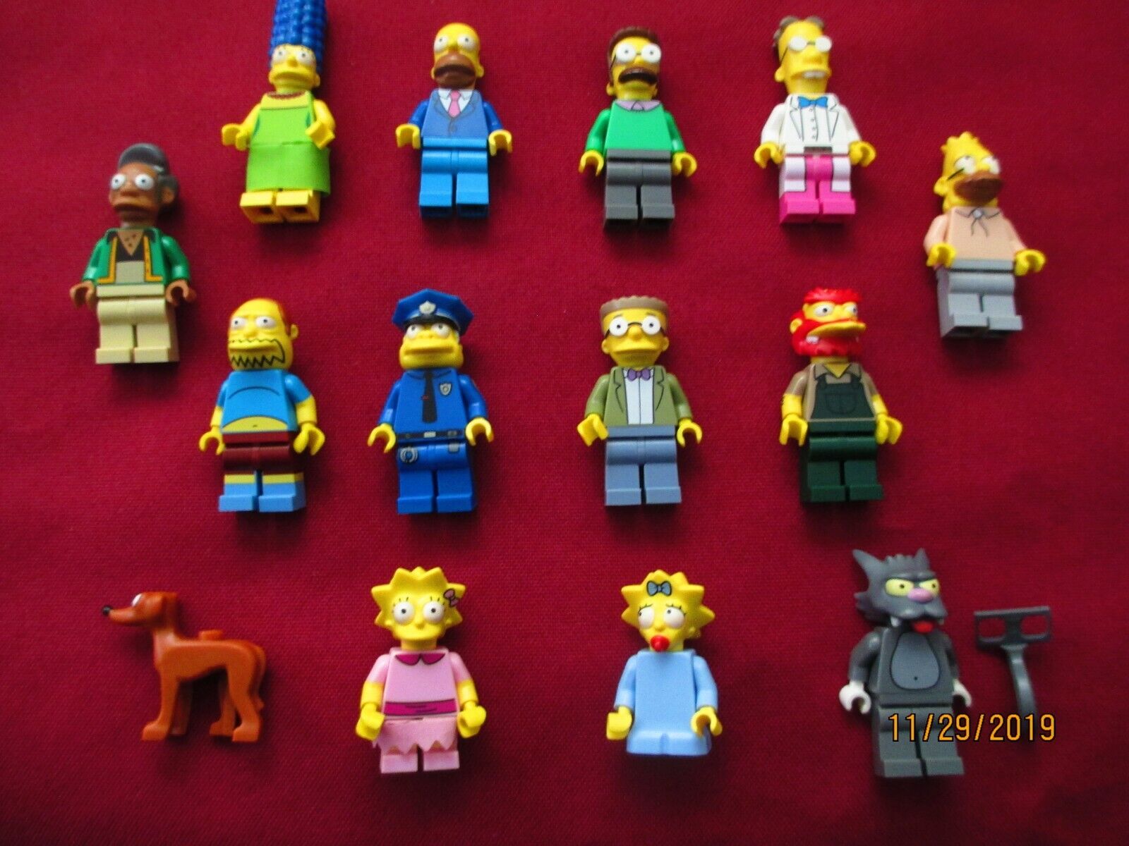 LEGO Simpsons  Minifigures LOT.Simpsons Minifigures 14 Total 