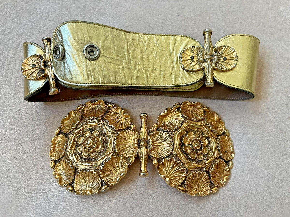 Victor Essenow 1970 Paris Vintage Gold Leather Metal Rose Shell