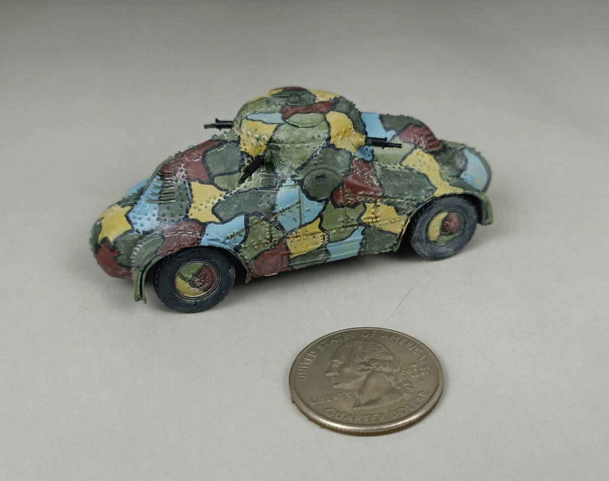 1/72 Built WWII German Skoda PA-II Zelva Turtle Armored Car
