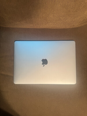 Apple MacBook Pro 13 in [OCLP] Sequoia/Win11 - Silver/i5