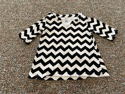 Kids Korner Girls Black & White Zig Zag Top 12M