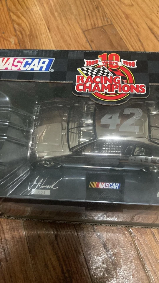 NASCAR Racing Champions 24K Platinum Precious Metal Series 99' Foto 2 de 4