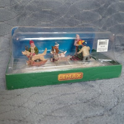 New / Unopened 2012 Lemax Neighborhood Santas Set Table Accent Dogsled Dogs 