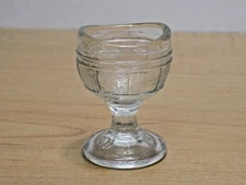 American Glass Works U.S.A. Clear Glass 8 Paneled Stippled Eye Wash Cup